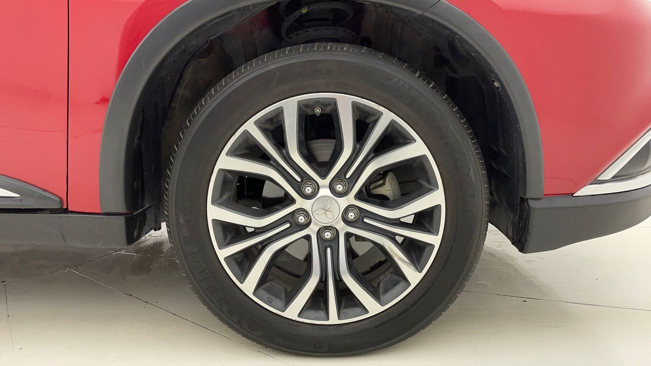 ميتسوبيشي آوتلاندر GLX HIGHLINE 2.4 | بدون دفعة مقدمة | اختبار قيادة مجاني للمنزل