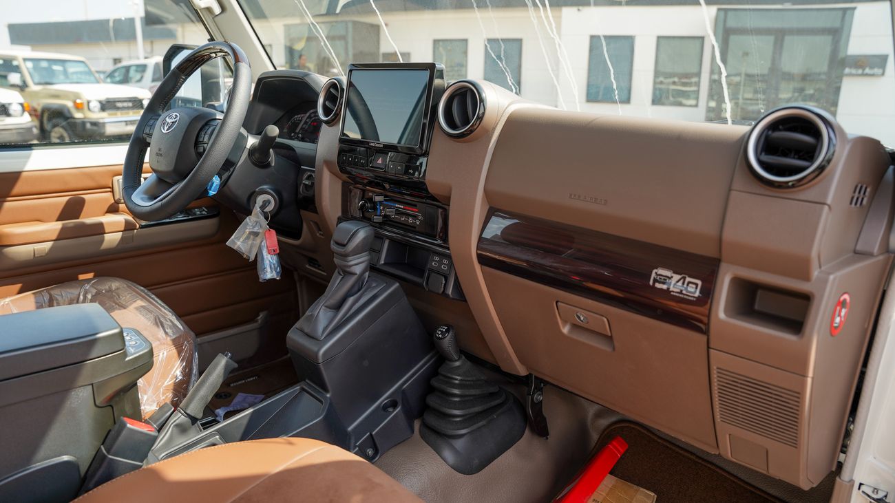 Toyota Land Cruiser Pick Up