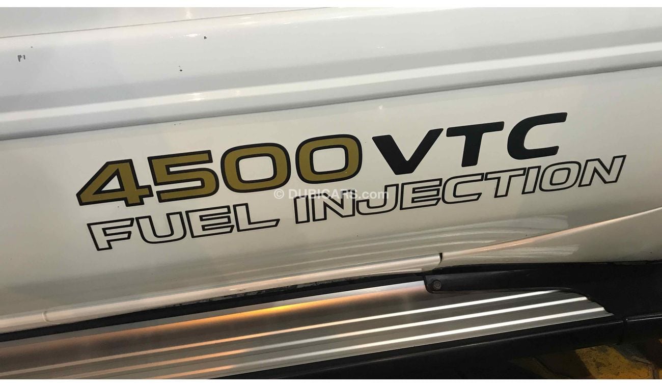 نيسان باترول سوبر سفاري