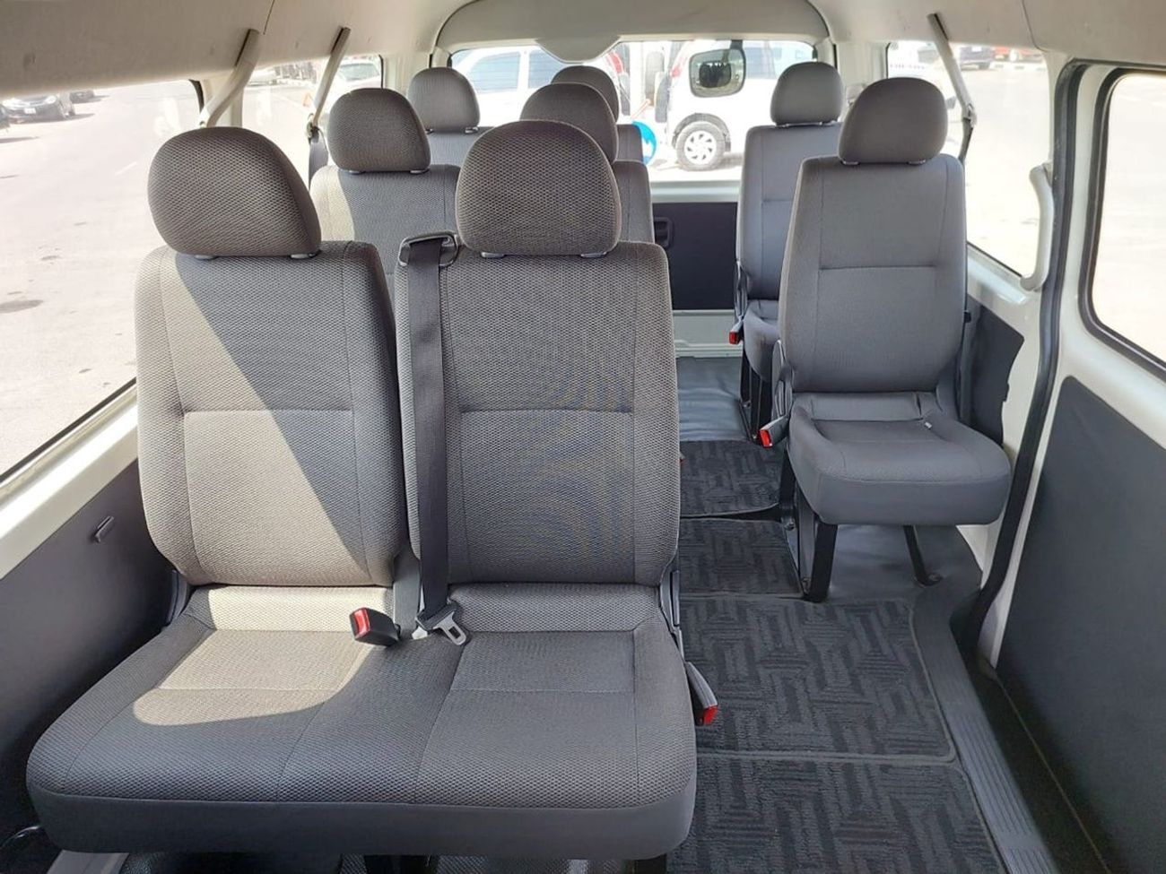 تويوتا هاياس TOYOTA HIACE WAGON VAN 2014  RHD 2.7 L PETROL AUTOMATIC (PM019787)