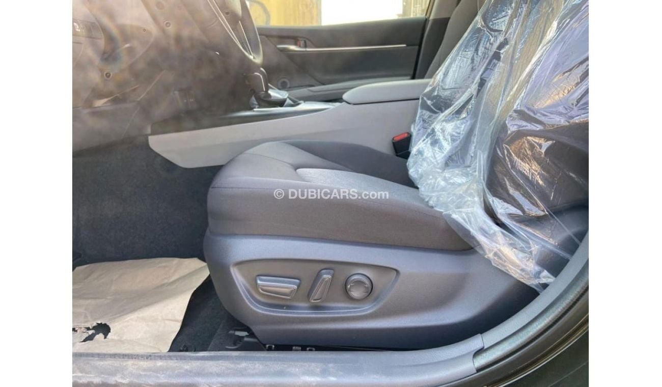 Toyota Camry TOYOTA CAMRY 2.5L GLE PERTOL FULL OPTION