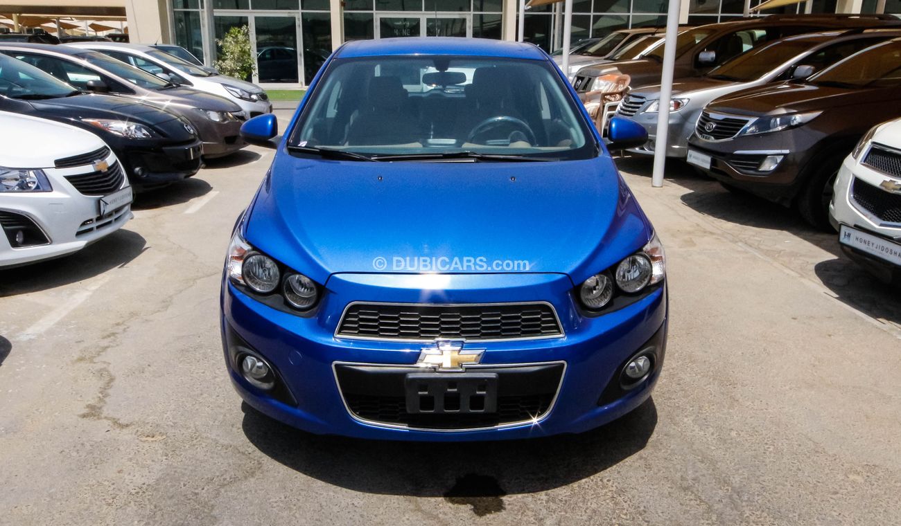 Used Chevrolet Sonic 2014 for sale in Dubai 67891