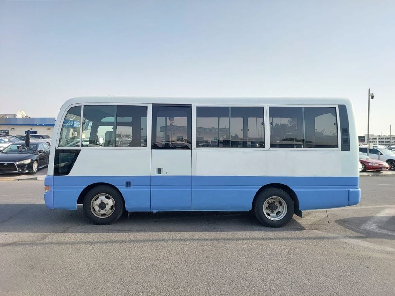 نيسان سيفيليان NISSAN CIVILIAN BUS RHD 2003 MODEL 4.1 L DIESEL AUTOMATIC(PM20798)