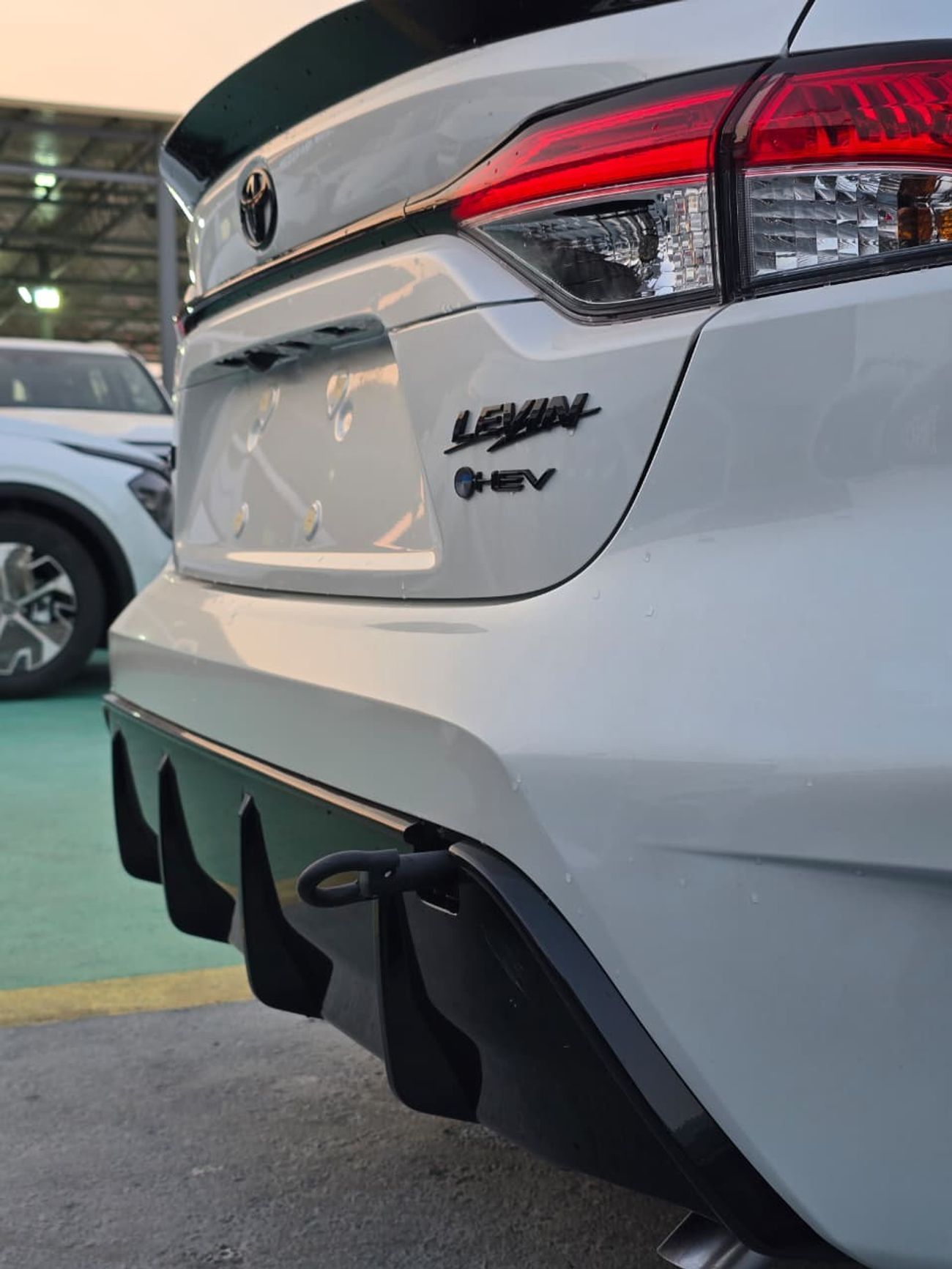 Toyota Levin 1.8 HYBRED BLACK EDITION