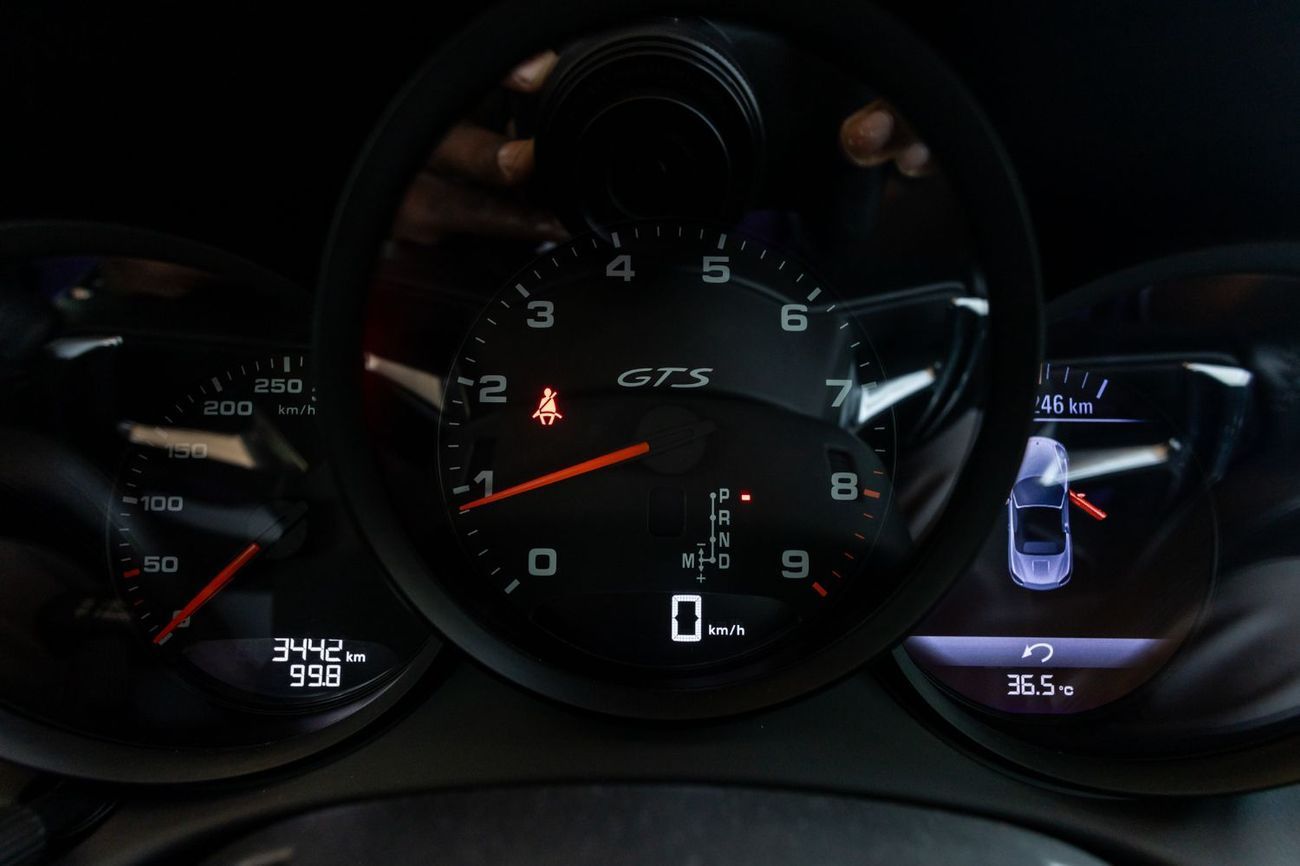 Porsche 718 Boxster GTS 4.0L A/T