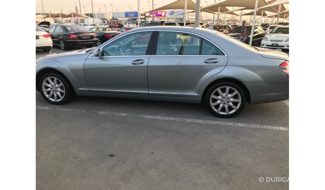 Mercedes-Benz S 500