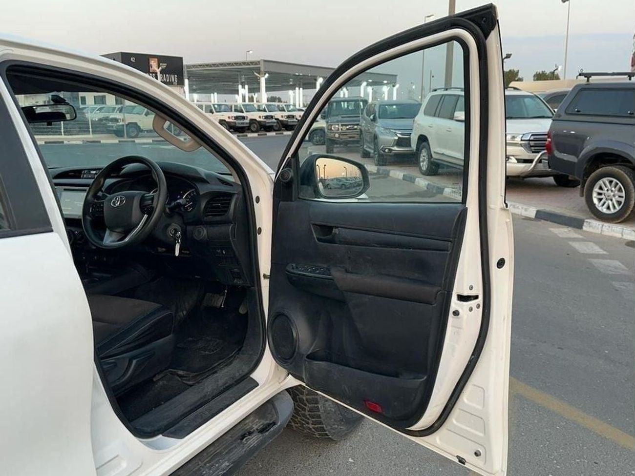 Toyota Hilux ADV 2.8L DIESEL 2.8 LITER RIGHT HAND DRIVE AUTOMATIC