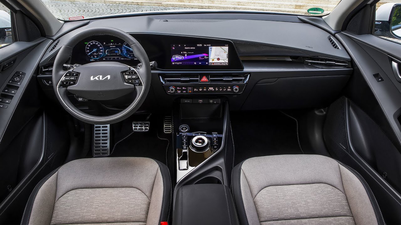 Kia Niro interior - Cockpit