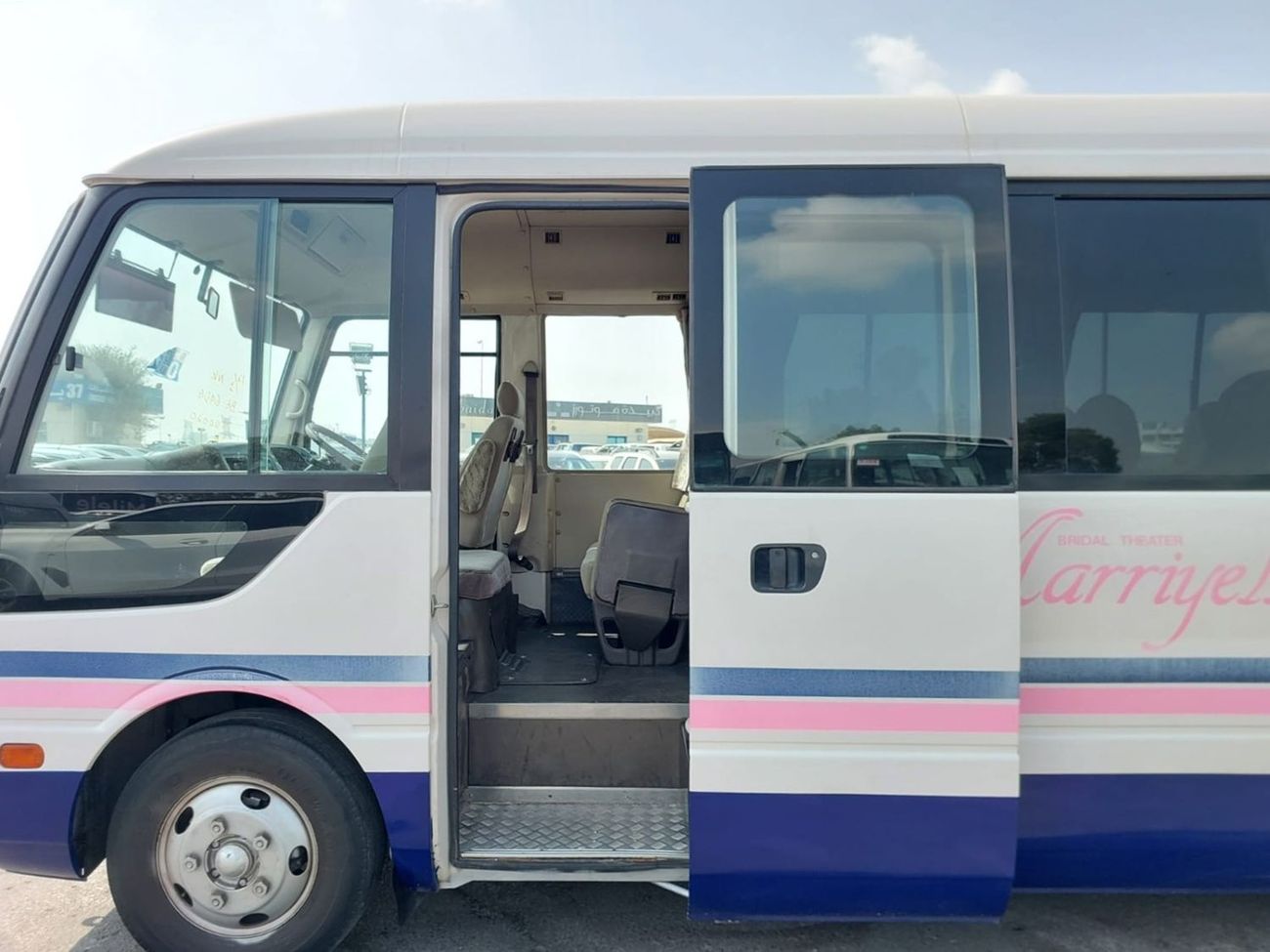 ميتسوبيشي روزا (RAMADAN OFFER) MITSUBISHI ROSA BUS RHD 2004 MODEL 4.9 L DIESEL MANUAL(PM00020)