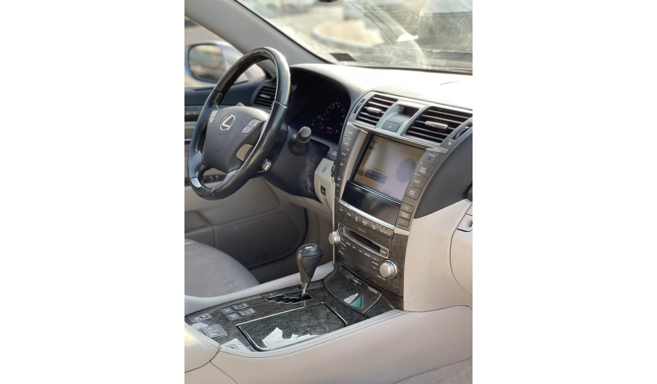 لكزس LS 460 2010 LEXUS LS460 / EXPORT ONLY