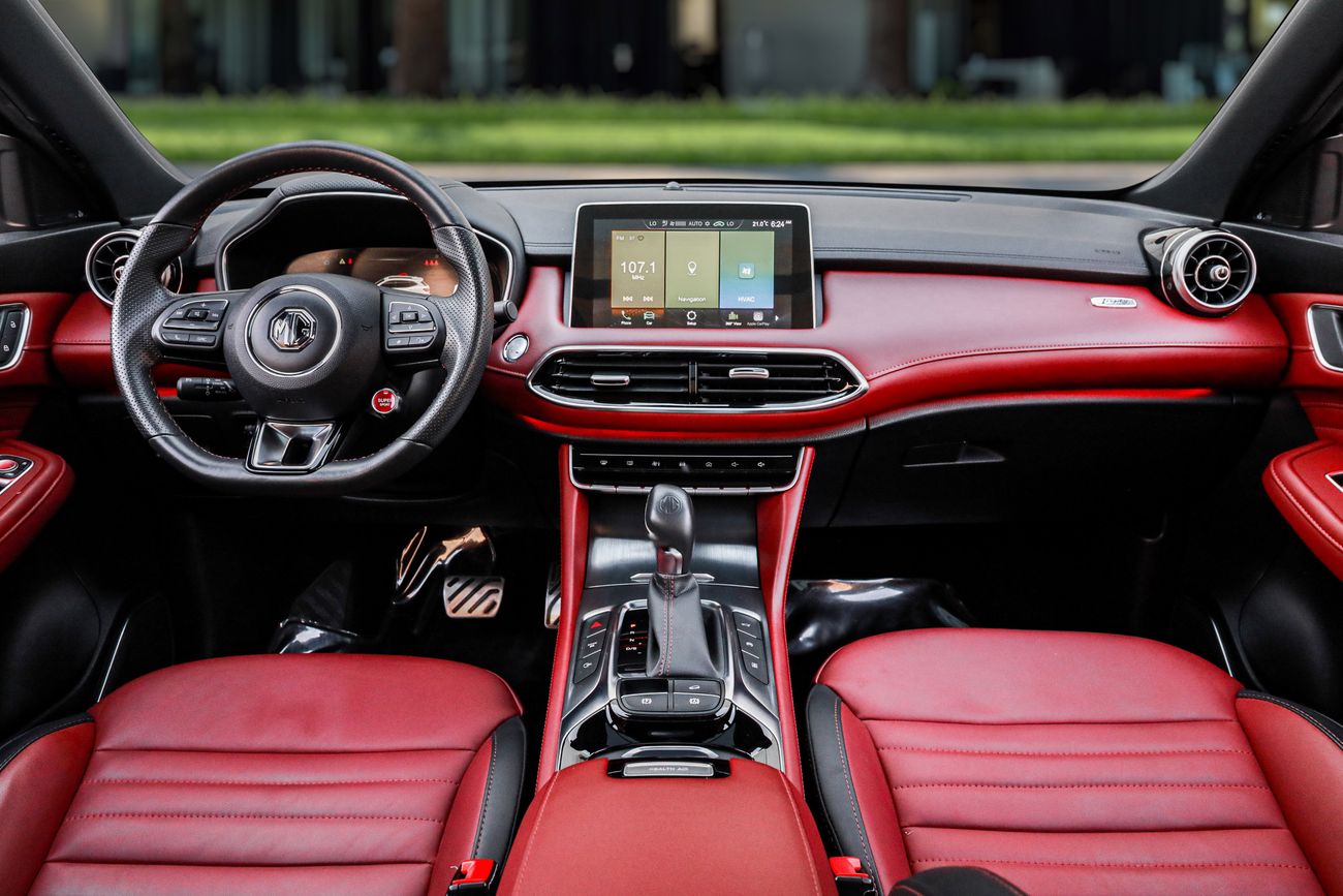 أم جي HS HS Trophy | 1,273 P.M | 0% Downpayment | MG Warranty!