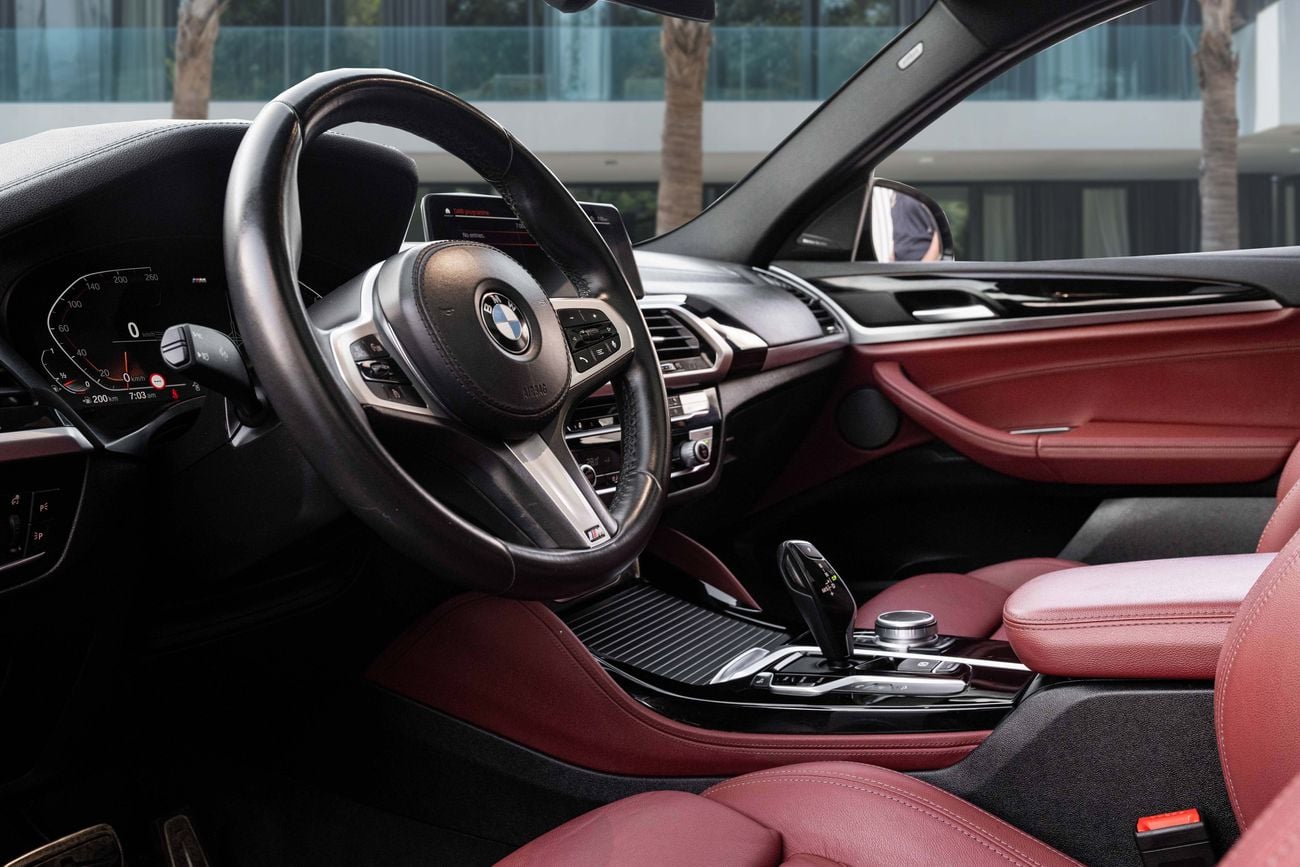 بي أم دبليو X4 X4 xDrive30i M-Kit | 2,928 P.M | 0% Downpayment | BMW Warranty & Service