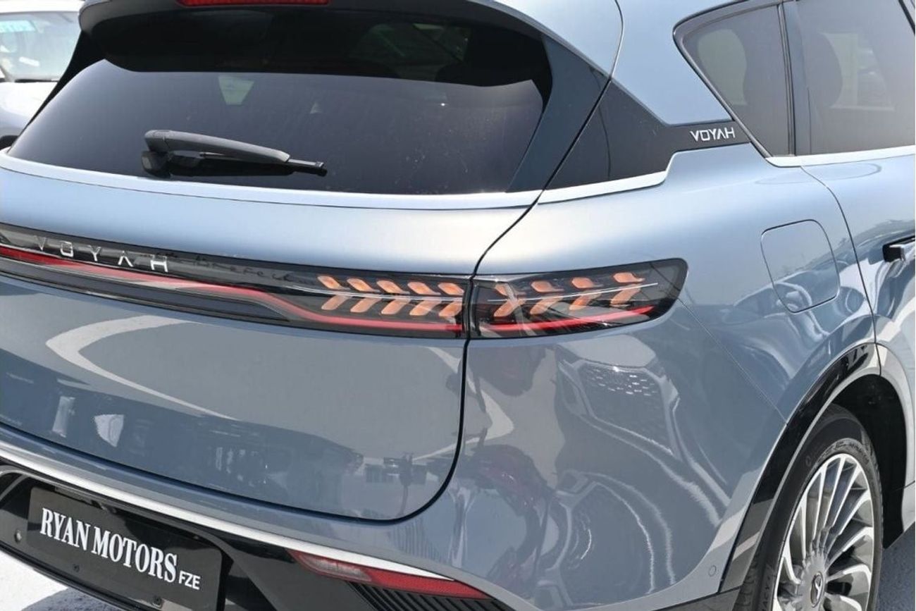 فويا فري VOYAH FREE 1.5L Turbo + PHEV Hybrid 4WD, Model 2022 Color Blue