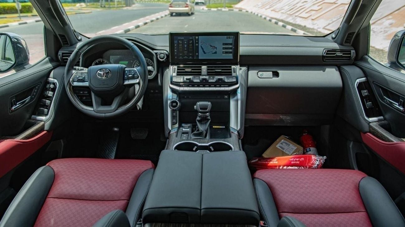 تويوتا لاند كروزر (LHD) TOYOTA LAND CRUISER 300 VXR 3.5P AT MY2025 – GREY