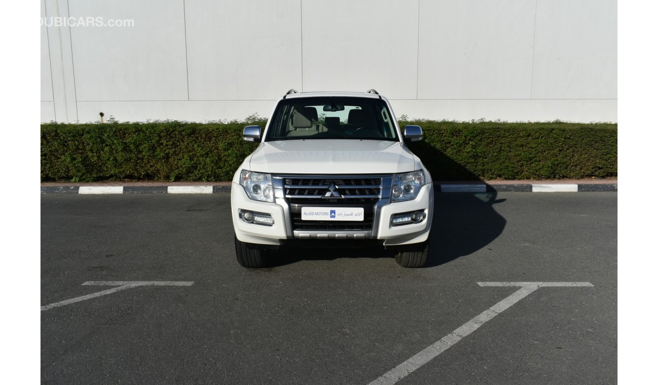 ميتسوبيشي باجيرو 3.8 - V6 - GLS - Full Option - GCC Spec - White