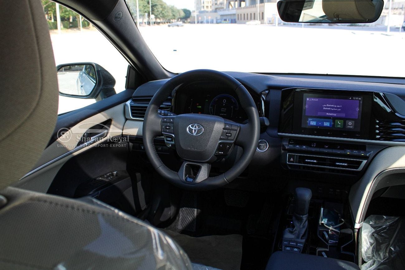 Toyota Camry LHD 2.5L HYBRID LE-G FWD AT 2025MY