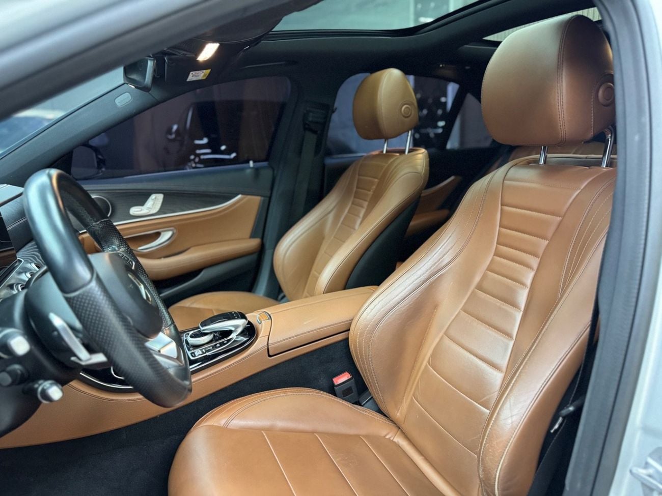 مرسيدس بنز E300 