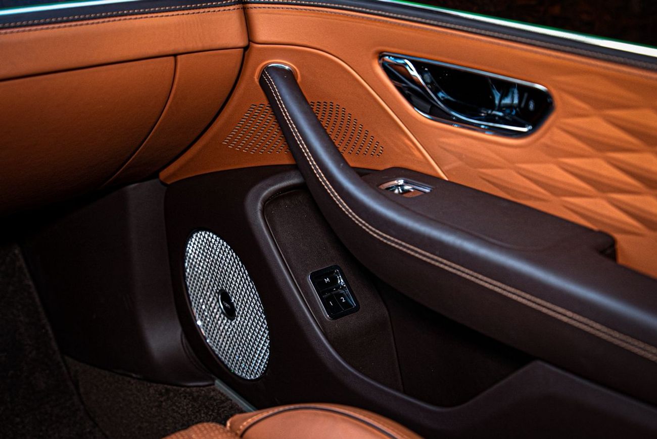 Bentley Flying Spur 2.9T Hybrid