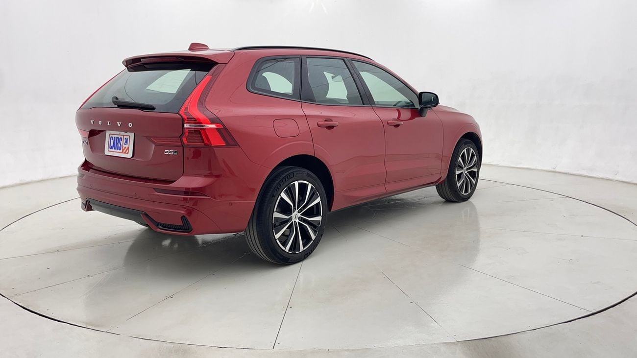 Volvo XC60 B5 ULTIMATE DARK AWD 2 | Zero Down Payment | Home Test Drive