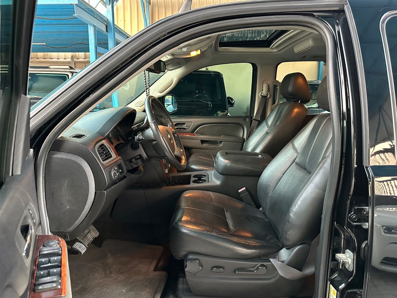 شيفروليه تاهو Hybrid – 6.0L V8 Hybrid | 332 HP |2013 | Full Options | Excellent Condition