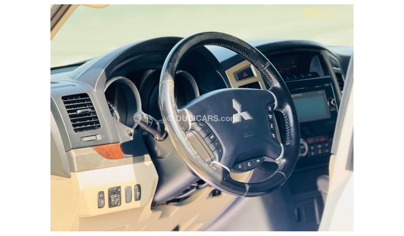 Mitsubishi Pajero GLS 2017