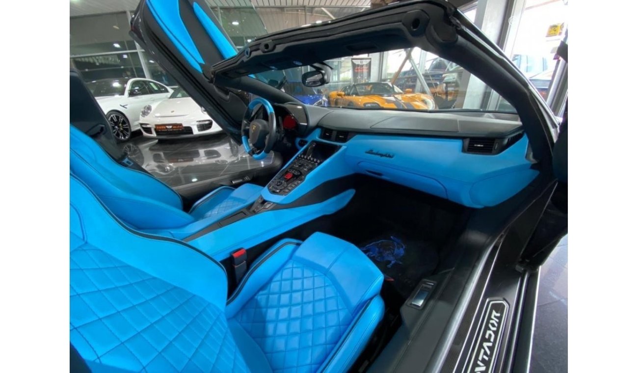 Lamborghini Aventador S ROADSTER