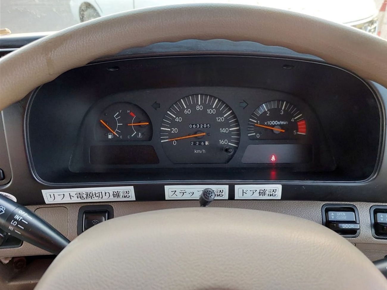 Toyota Coaster TOYOTA COASTER BUS RHD 1997 MODEL 4.1 L DIESEL AUTOMATIC(PM02631)