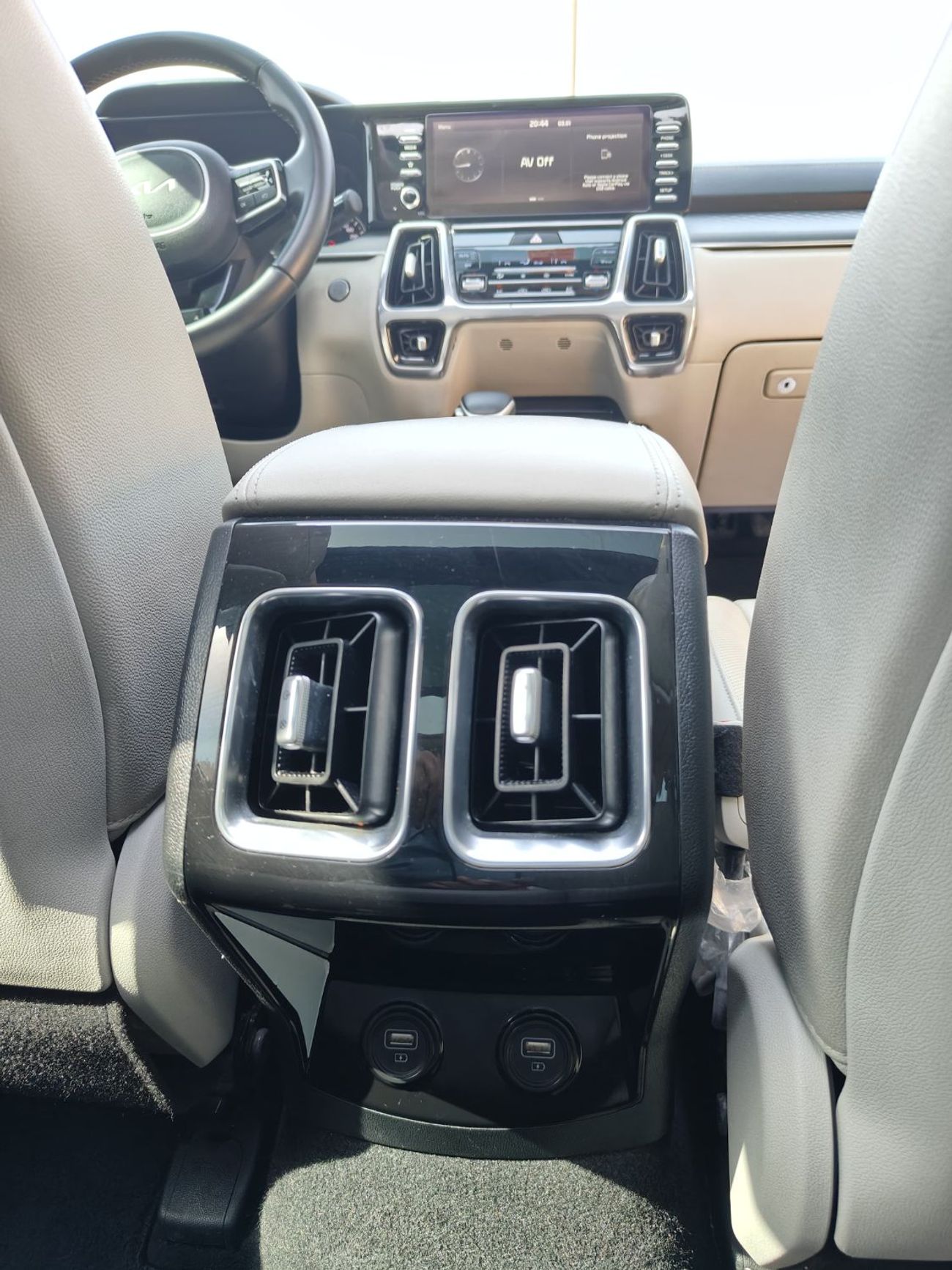 Kia Sorento 2.5L LX (RWD)