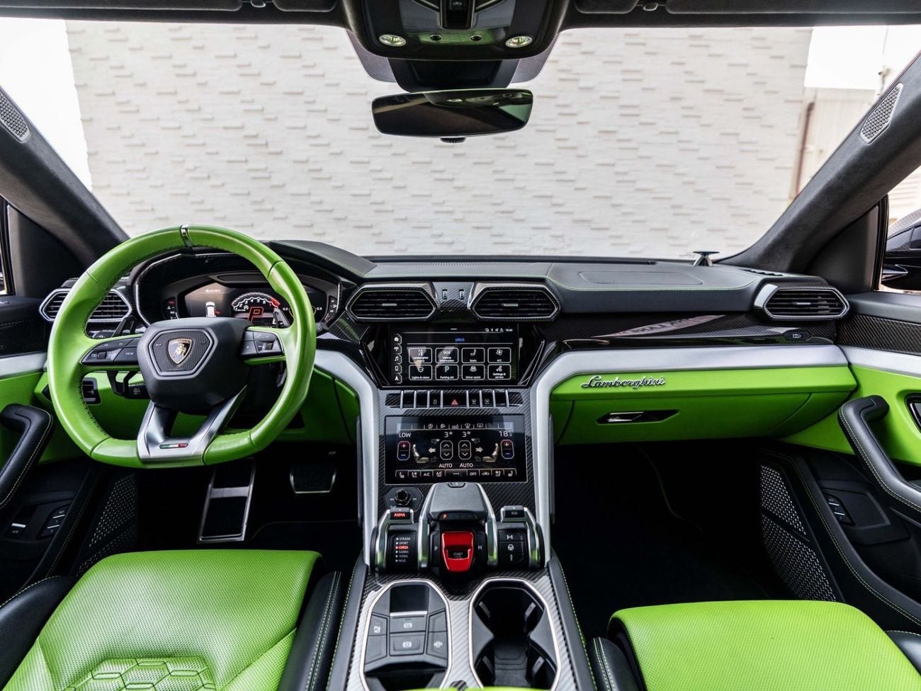 Lamborghini Urus STD