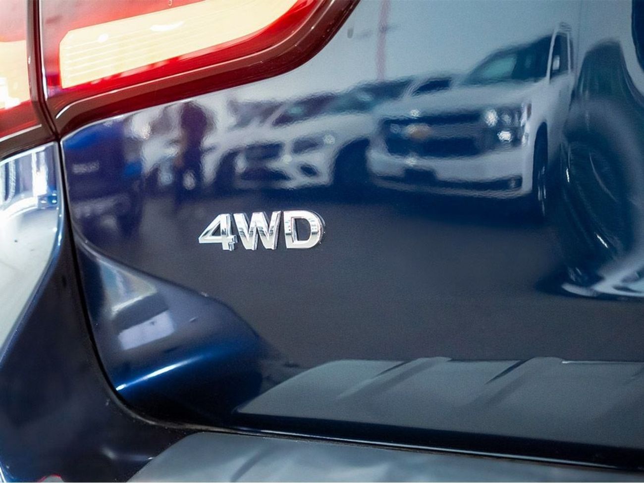 إنفينيتي QX80 Luxe Proactive 5.6L (400 HP)