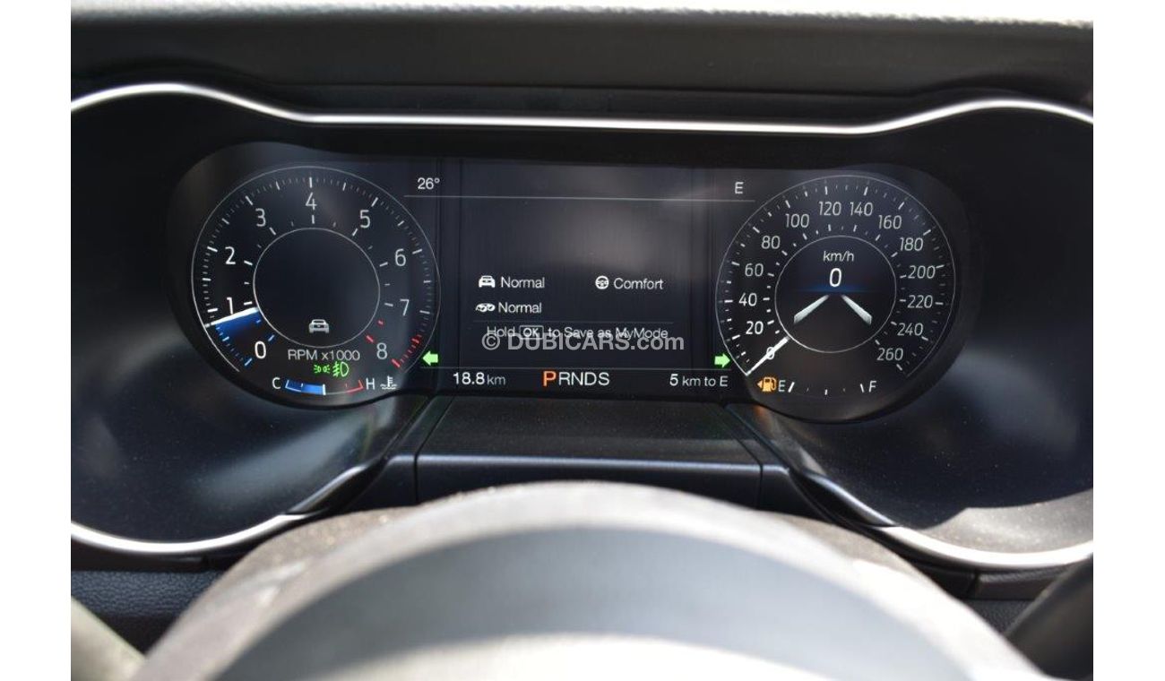 Ford Mustang Fastback GT Premium V8 5.0L Automatic