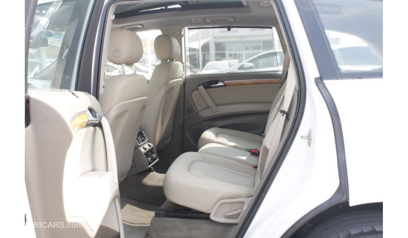 Audi Q7 Audi Q7 model 2009 in excellent condition GCC