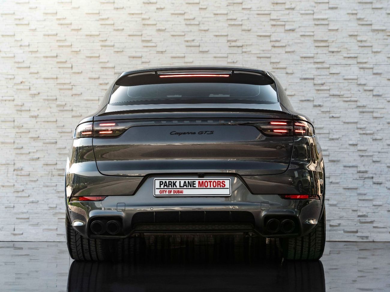 بورش كايان GTS Coupe