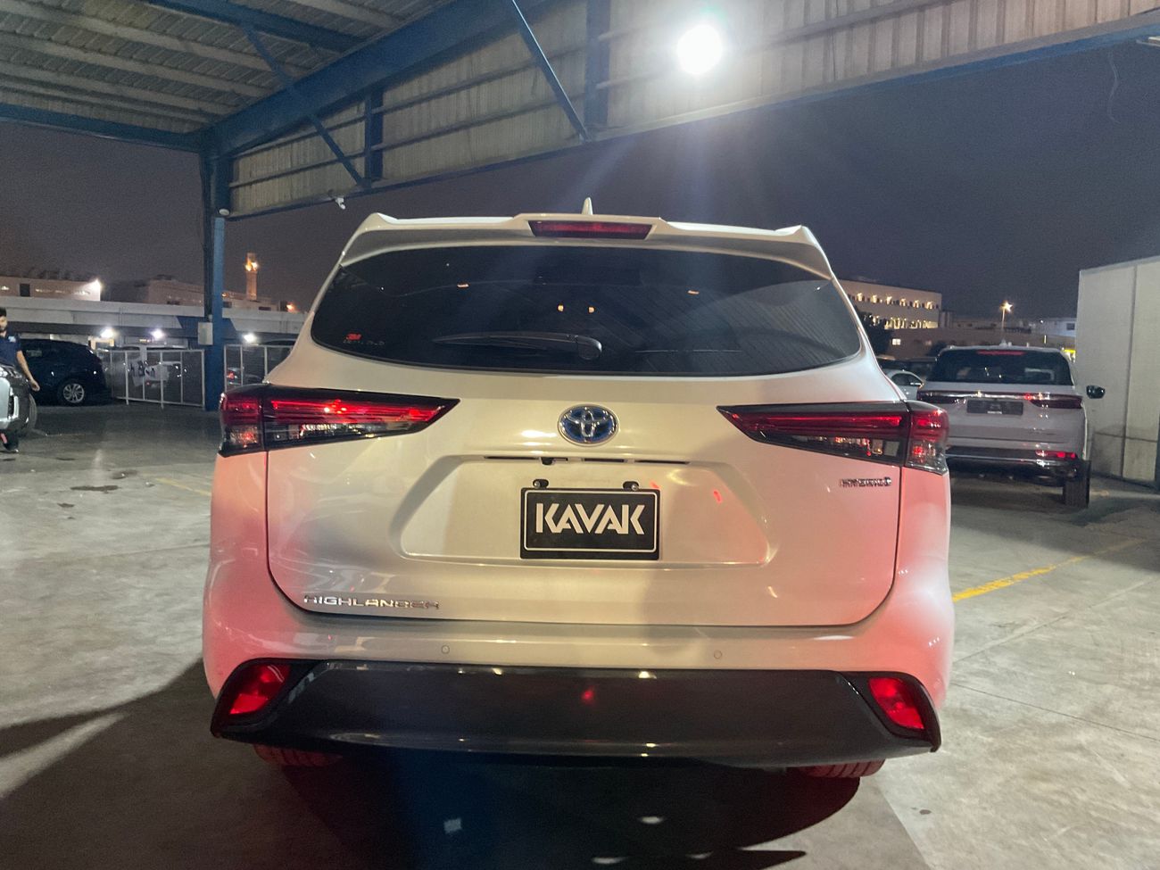 تويوتا هايلاندر VXR | شامل الضمان | 0 ﺪﻔﻋﺓ ﺃﻮﻟﻯ