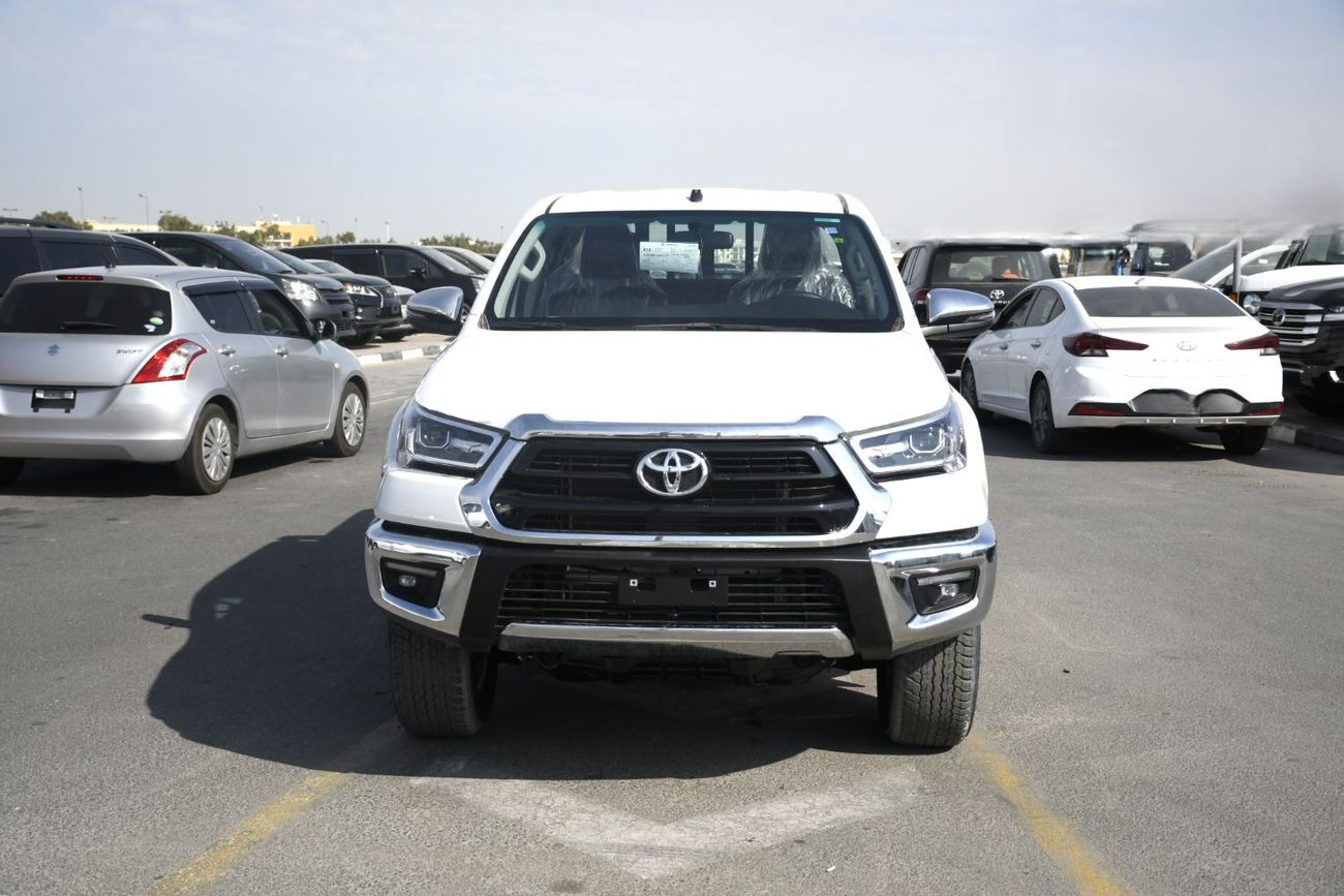 Toyota Hilux 2.7L Manual With Front 2 seats cooling ! Air compressor GCC Full Option ( Ready Stock)
