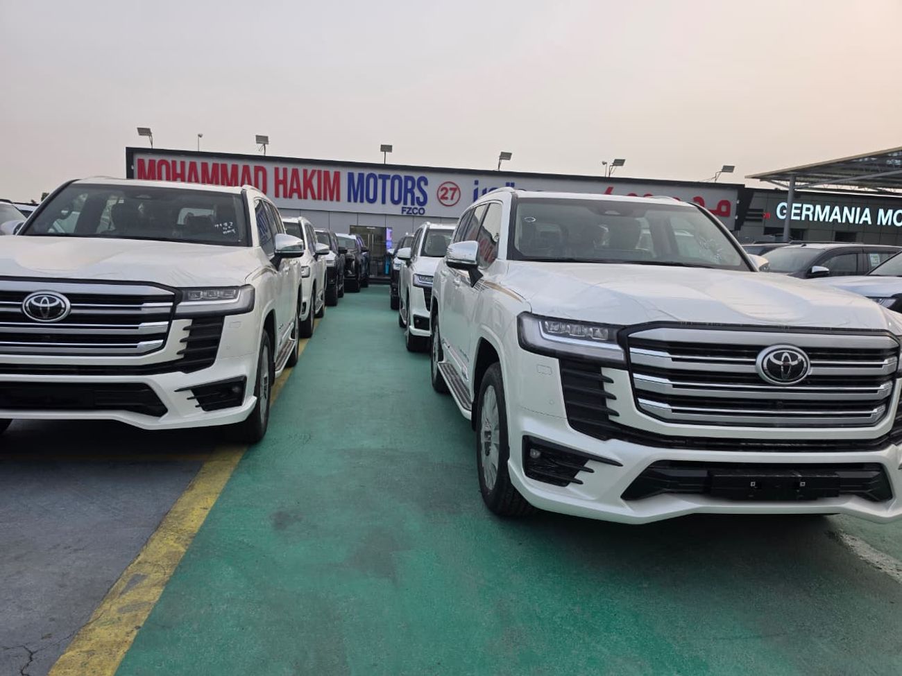 تويوتا لاند كروزر Toyota Land Cruiser LC300 2026 – جميع الفئات متوفرة | 4.0 و 3.5 بنزين | صفر كم