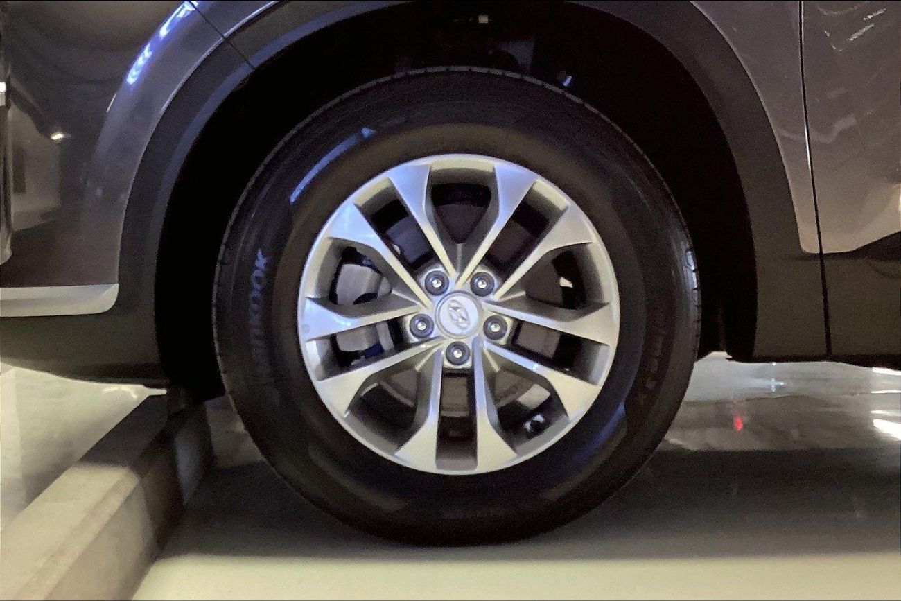 Hyundai Santa Fe Smart | National Day Celebration | Guaranteed Warranty | 0 Down Payment