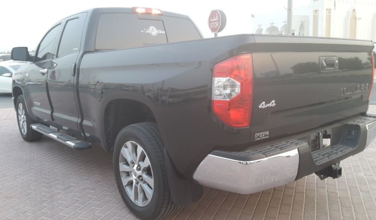 Toyota Tundra