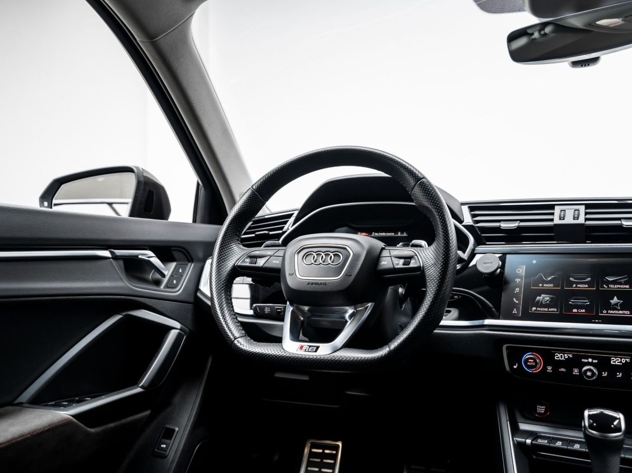 Audi RS Q3 Sportback TFSI quattro 2.5L 2022 Audi RSQ3, 2027 Audi Warranty + Service Contract, Low KMs, GCC