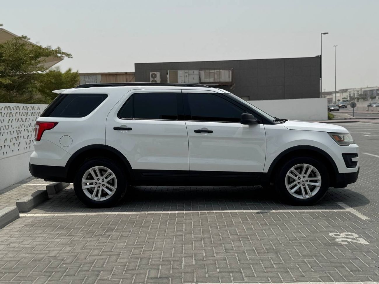 فورد إكسبلورر Std 3.5L FWD