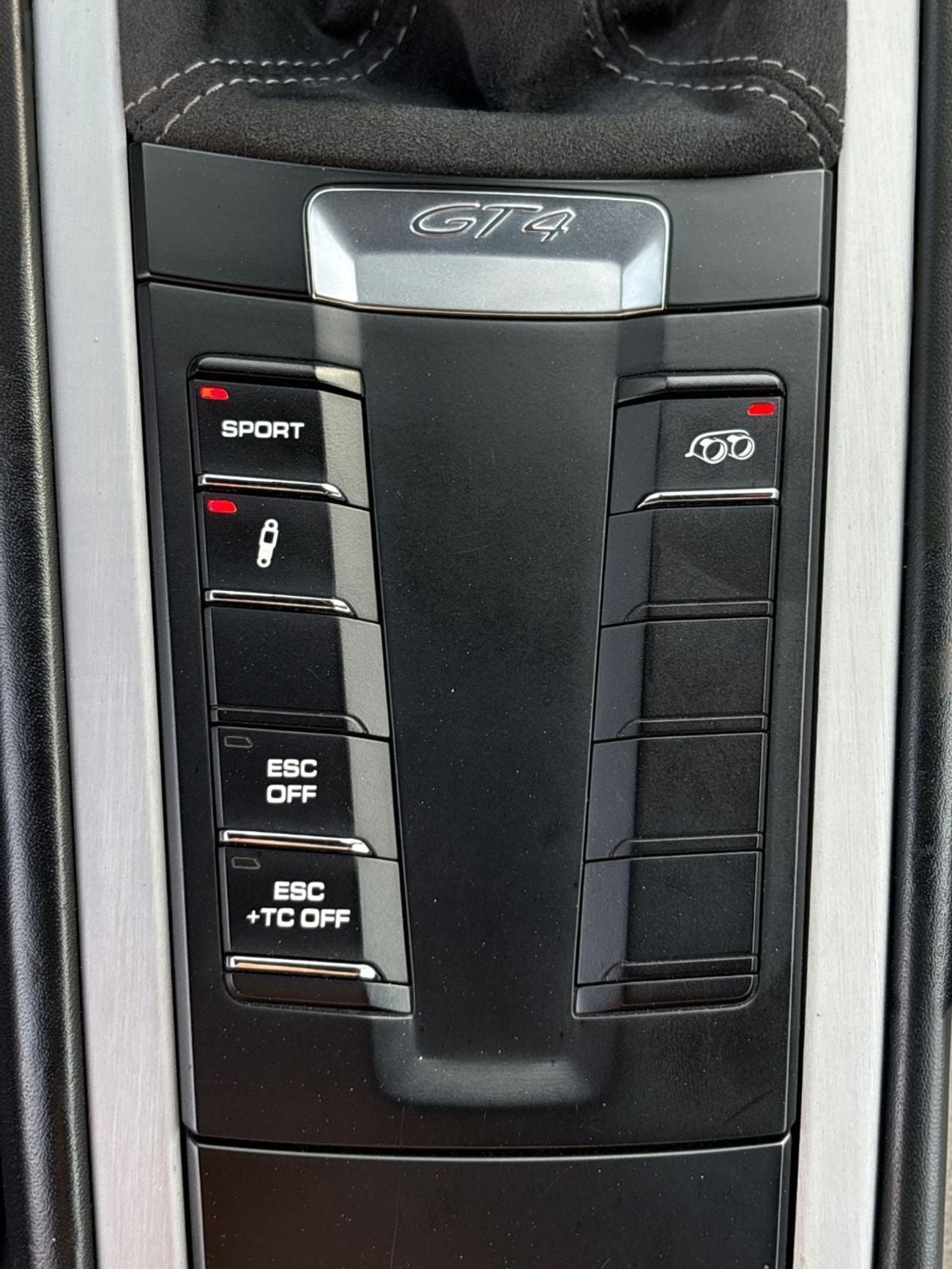 Porsche Cayman PORSCHE CAYMAN GT4 | 3.8L F6 RWD | 2016 | GCC SPECS