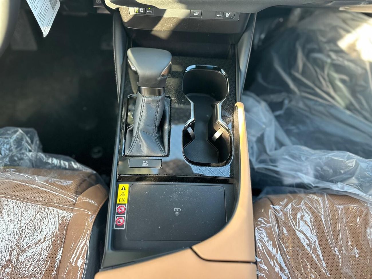 Lexus ES350 Ultra Luxury 3.5L V6 Petrol (With 360° Camera & Radar) New 0Km