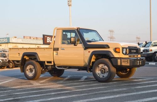 تويوتا لاند كروزر بيك آب TOYOTA LAND CRUISER 79 2.8L SC MT DIESEL PICKUP 2025