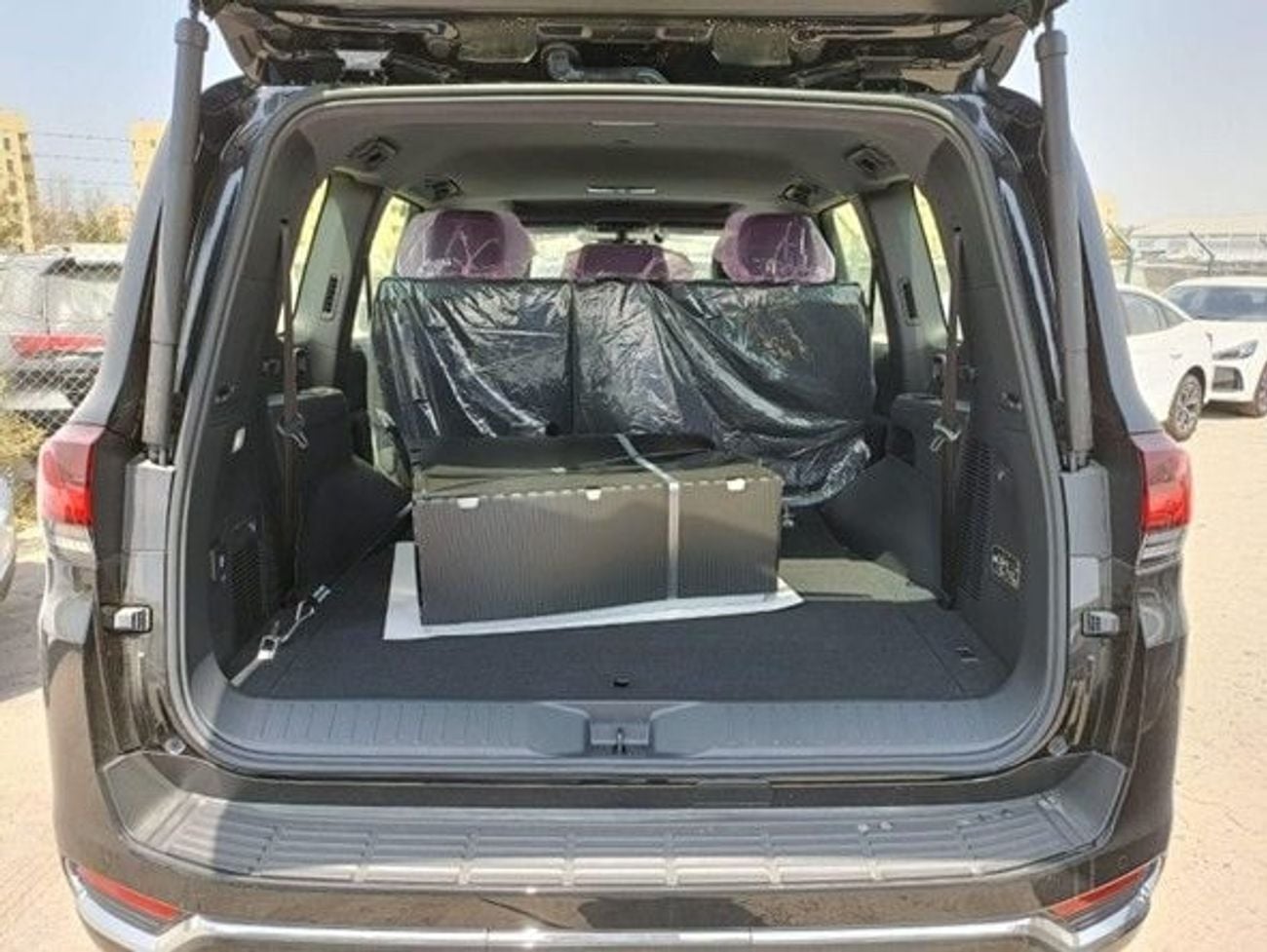 تويوتا لاند كروزر 2026 Toyota Land Cruiser LC300 VX+ 3.5L V6 Twin Turbo Petrol A/T 4WD Only For Africa