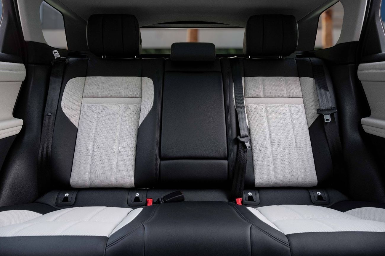 Land Rover Range Rover Evoque R-Dynamic SE P250 | 4,015 P.M  | 0% Downpayment |