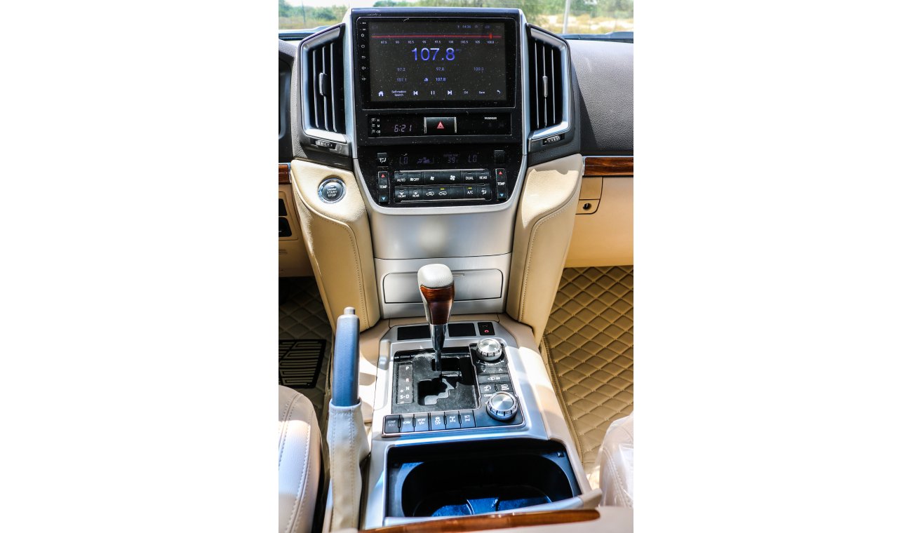 Toyota Land Cruiser GXR V6 2013 CONVERTED TO 2020 MODEL