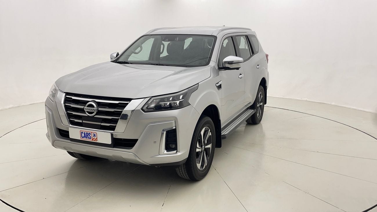 نيسان إكستيرا PLATINUM 2.5 | بدون دفعة مقدمة | اختبار القيادة في المنزل