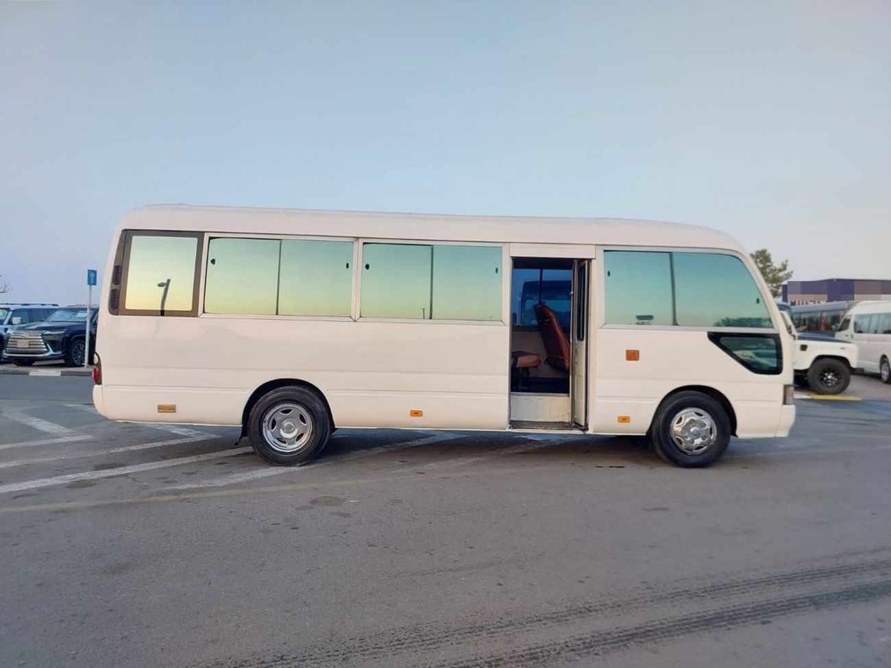 تويوتا كوستر 2002 TOYOTA COASTER BUS LHD 4.1 CC DIESEL MANUAL(PM00878)