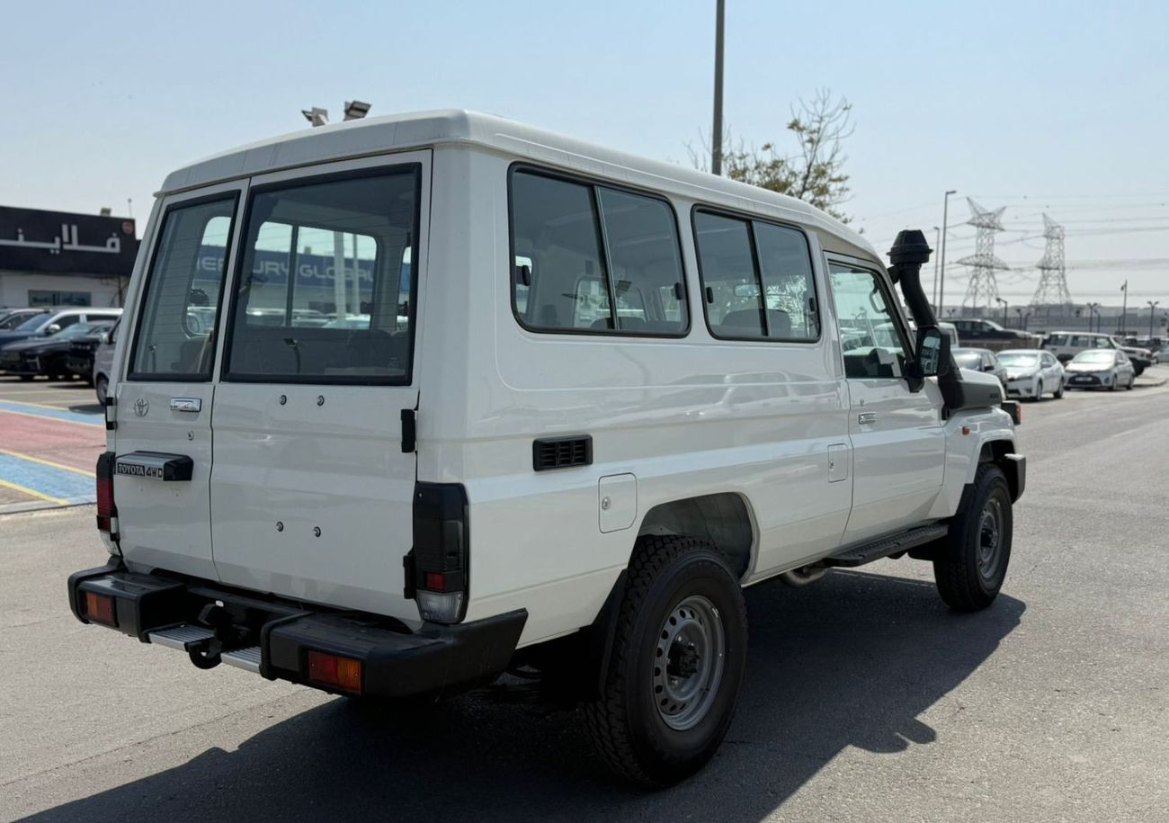تويوتا لاند كروزر 70 LC78 HARDTOP 2.8L DIESEL 3 DOORS BASIC OPTION 2025 MODEL