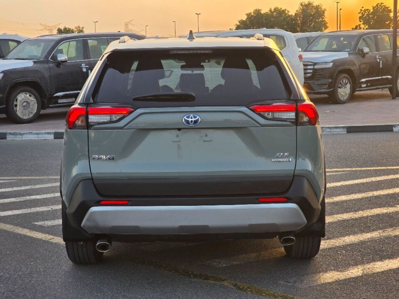 Toyota RAV4 2022 Model 2.5 Hybrid engine 4x4 and Push button